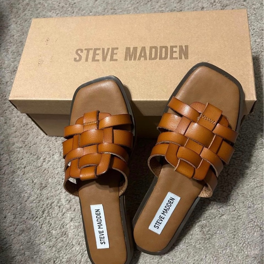 Steve Madden, Lena Cognac